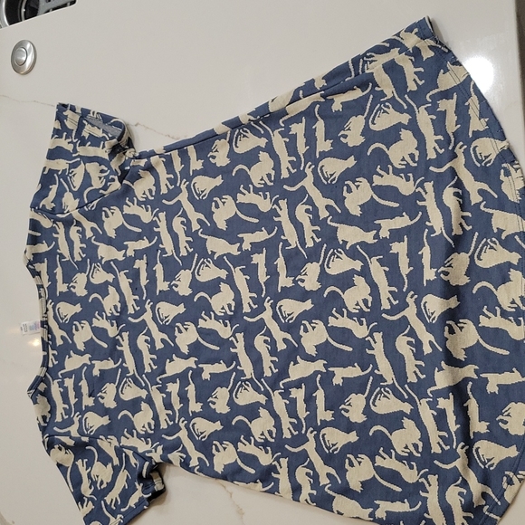 LulaRoe Cat Top - Picture 3 of 3